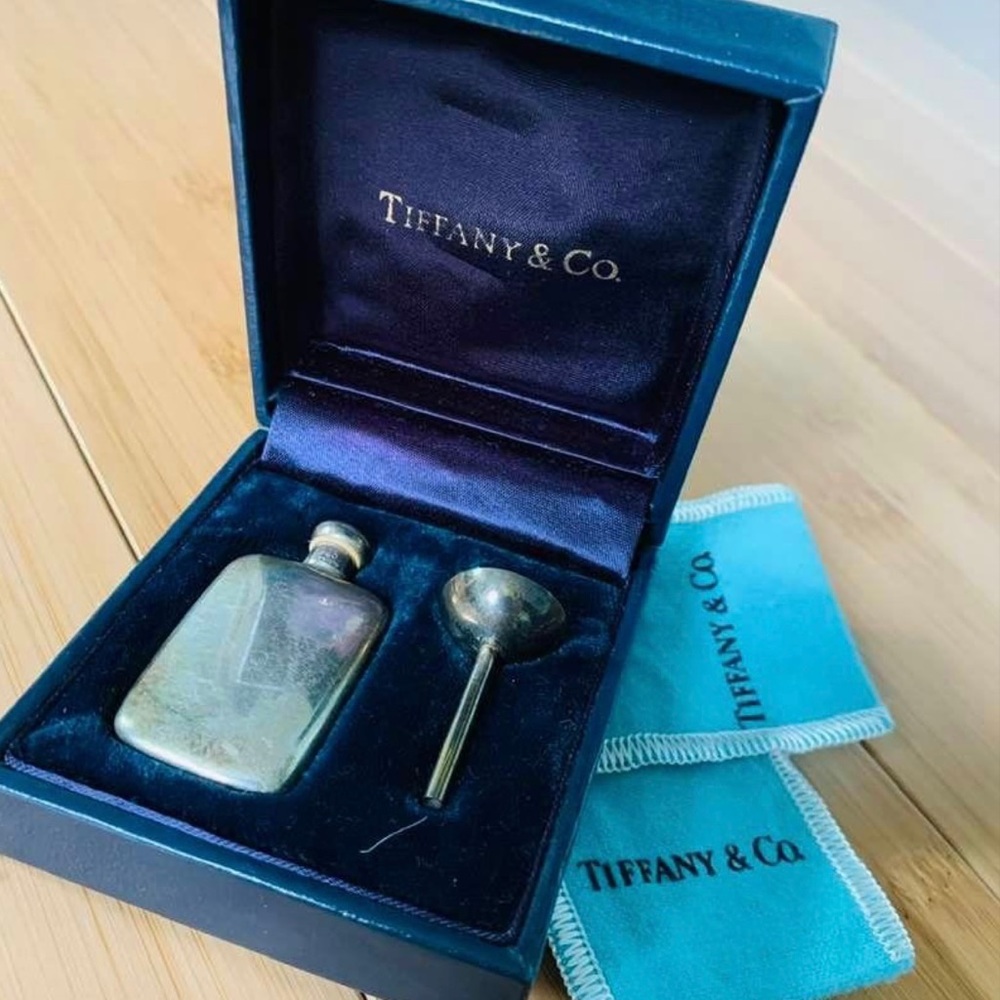 COPY - Tiffany & Co Perfume flask Vintage